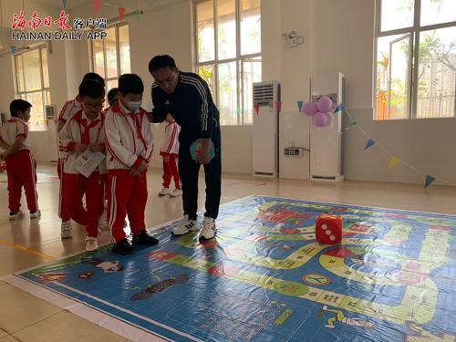 球球闯关游戏叫什么/很火的球球游戏-第2张图片 球球闯关游戏叫什么/很火的球球游戏-第2张图片