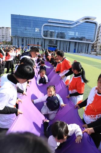 亲子互动游戏大全室外-亲子互动小游戏室外-第5张图片 亲子互动游戏大全室外-亲子互动小游戏室外-第5张图片